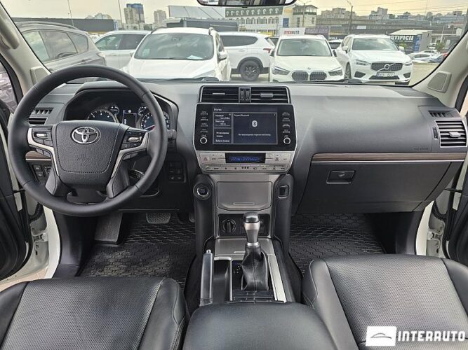 toyota Land Cruiser Prado 2020