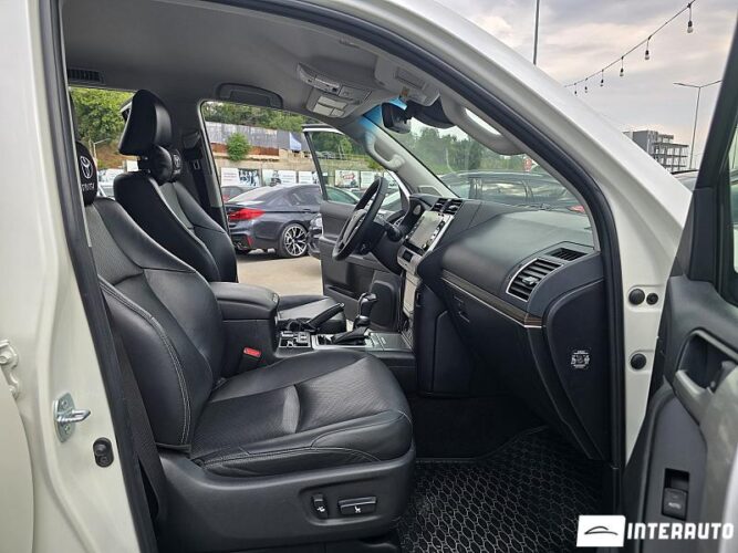 toyota Land Cruiser Prado 2020