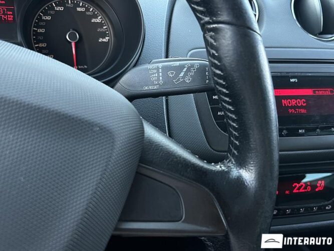 Seat Ibiza 38 seat Ibiza 2012