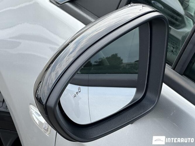 opel Astra 2021