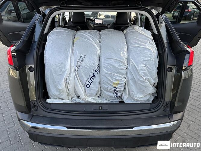 Peugeot 3008 53 peugeot 3008 2018