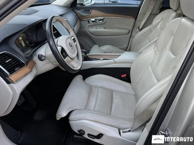 volvo XC 90 2019