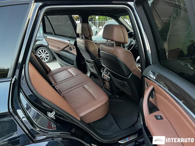 bmw X5 4.0D 2011