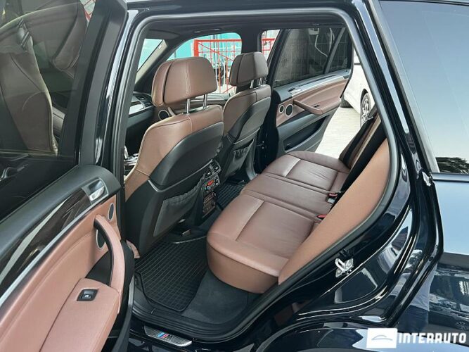 bmw X5 4.0D 2011