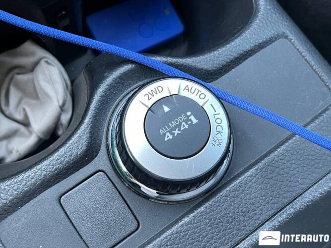 Nissan X-Trail 41 nissan X-Trail 2015