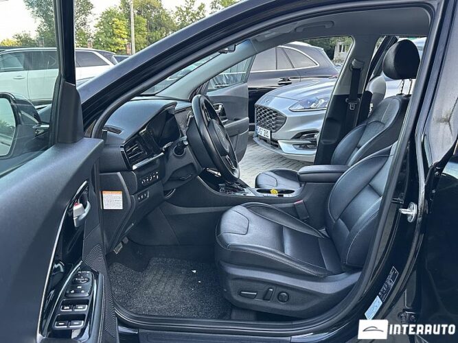 Kia Niro 38 kia Niro 2020