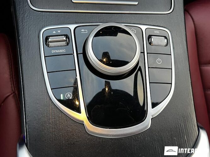 Mercedes C 300 51 mercedes C 300 2019