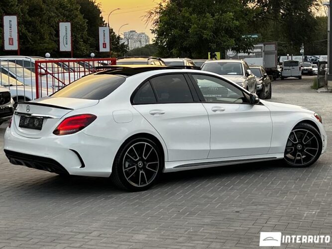 Mercedes C 300 39 mercedes C 300 2019