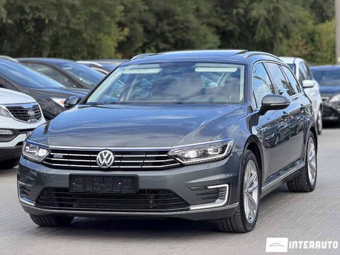 Volkswagen Passat GTE 2017 doar la InterAuto