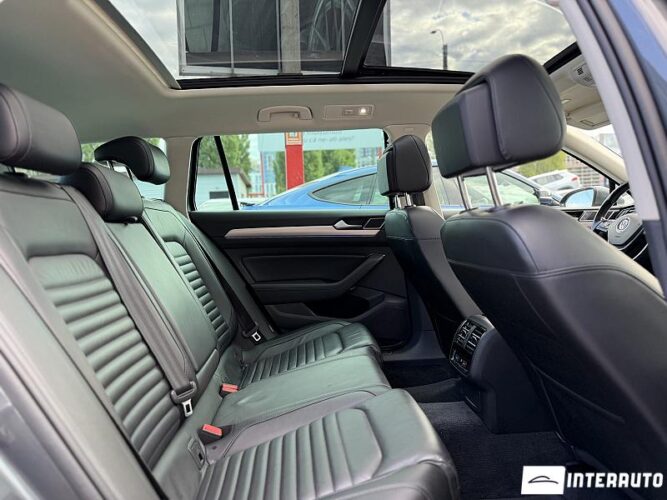 Volkswagen Passat GTE 51 volkswagen Passat GTE 2017