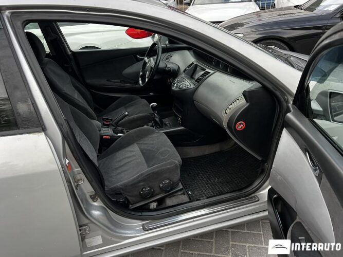nissan Primera 2003