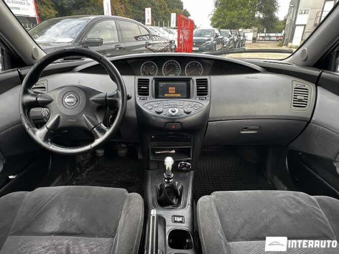 nissan Primera 2003