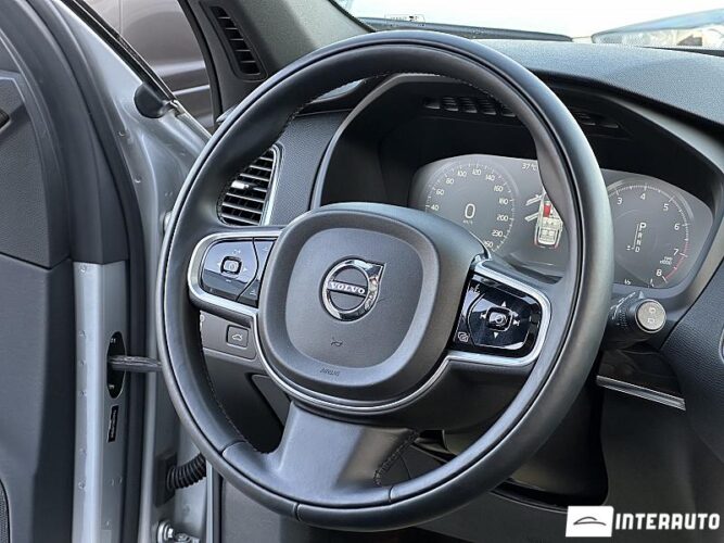 volvo XC 90 2018