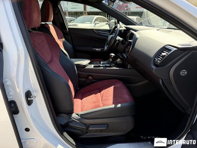 lexus NX 200 2025