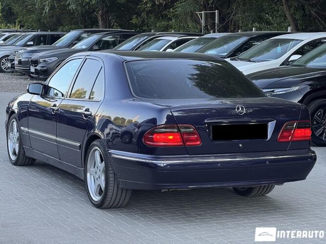 Mercedes E 320 29 mercedes E 320 2000