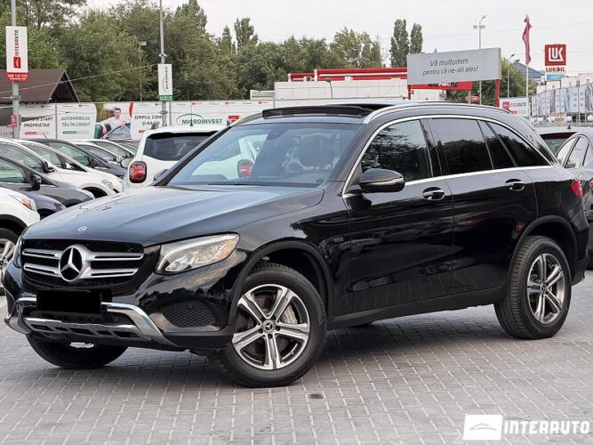 Mercedes GLC 350e 2018 doar la InterAuto