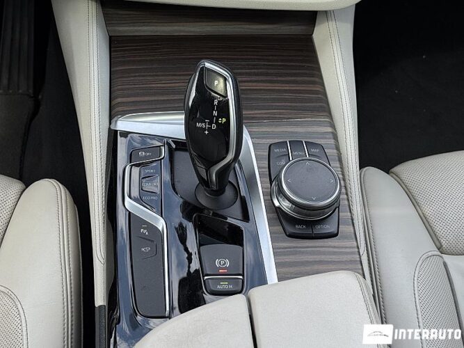 BMW 530 35 bmw 530 2017