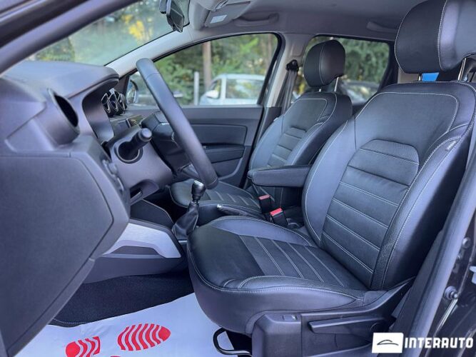 Dacia Duster 39 dacia Duster 2020