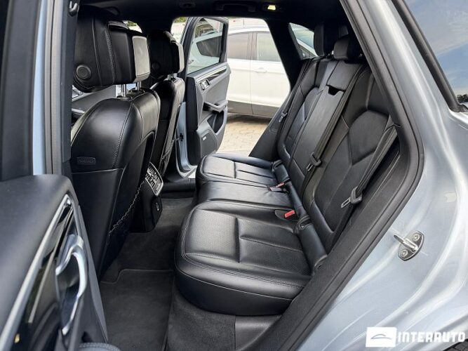 Porsche Macan 52 porsche Macan 2017