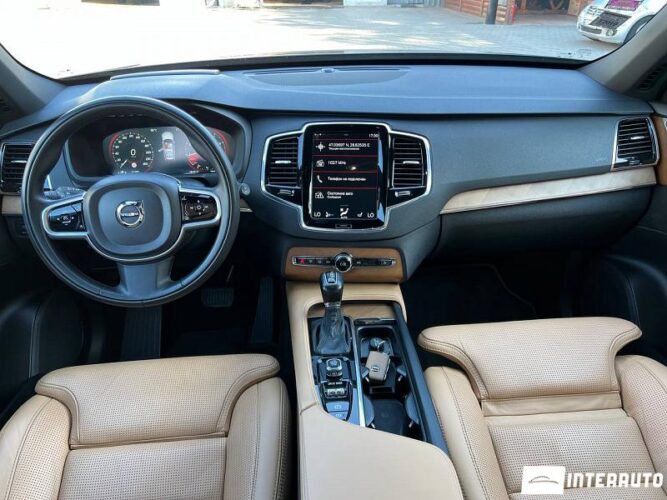 volvo XC 90 2018