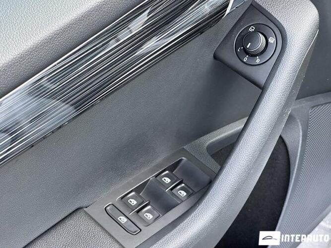 Skoda Octavia 47 skoda Octavia 2020
