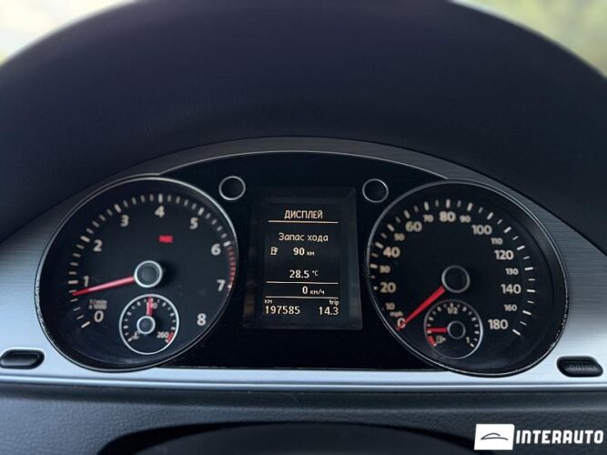 Volkswagen Passat CC 39 volkswagen Passat CC 2013