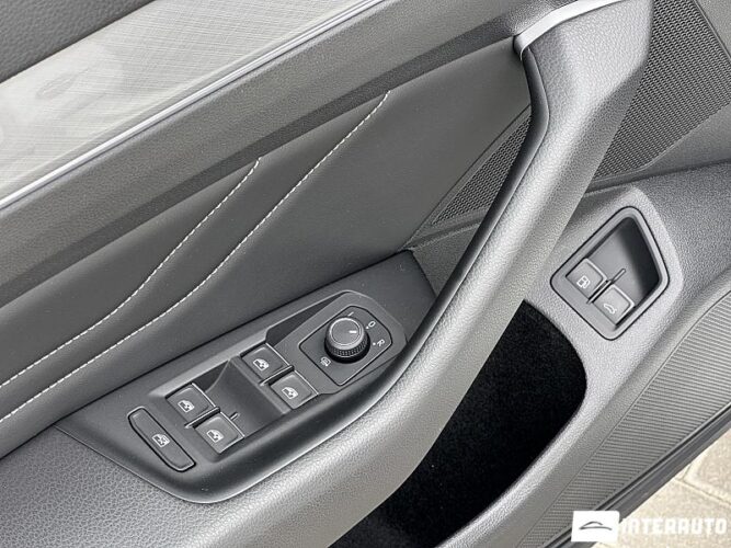 Volkswagen Passat GTE 47 volkswagen Passat GTE 2021