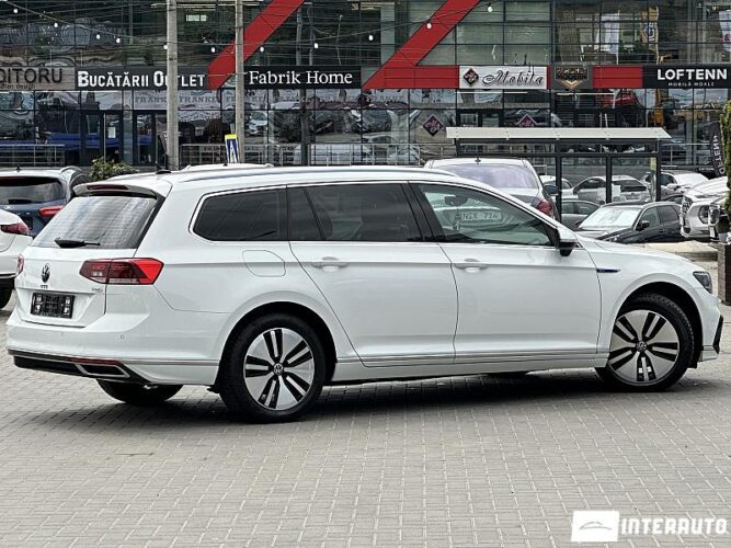 Volkswagen Passat GTE 34 volkswagen Passat GTE 2021