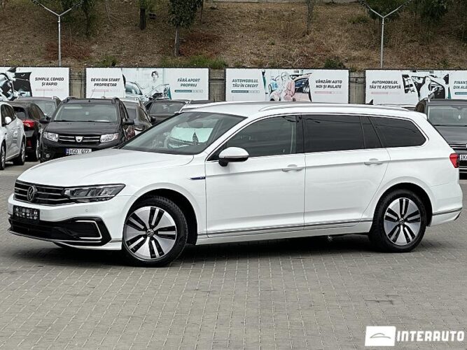 Volkswagen Passat GTE 33 volkswagen Passat GTE 2021
