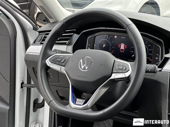 Volkswagen Passat GTE 38 volkswagen Passat GTE 2021