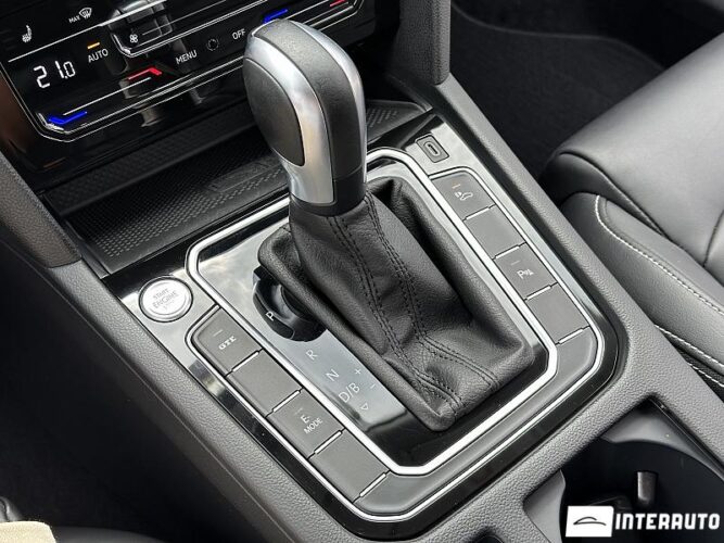 Volkswagen Passat GTE 42 volkswagen Passat GTE 2021