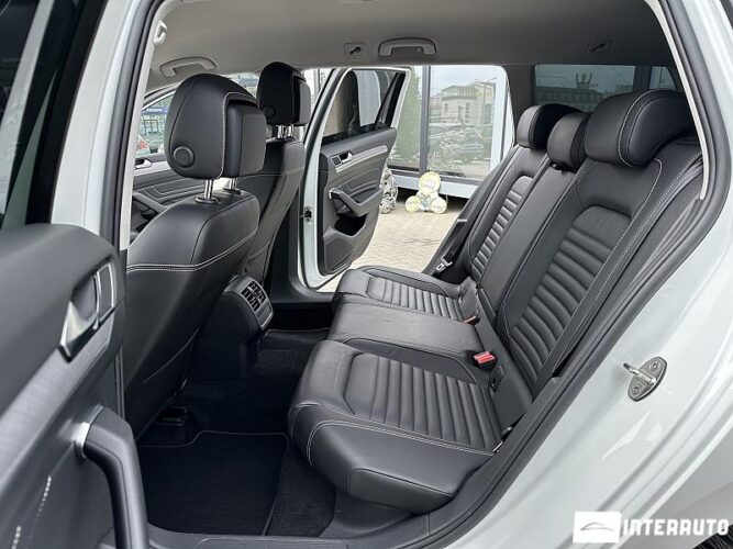 Volkswagen Passat GTE 45 volkswagen Passat GTE 2021