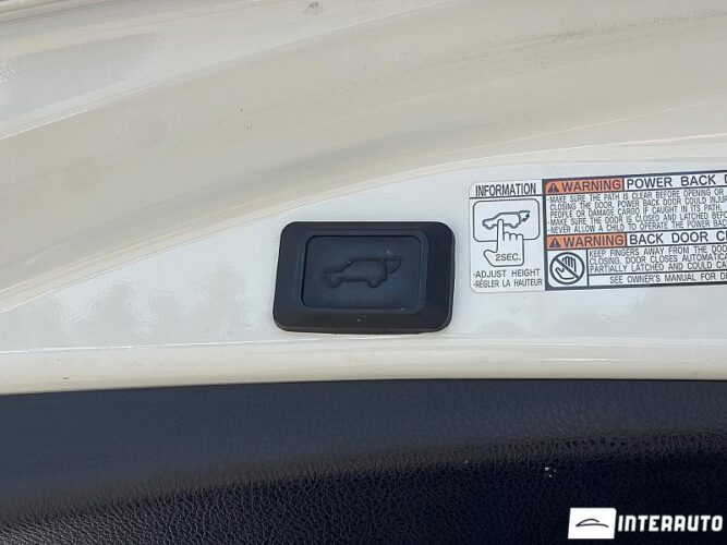 Toyota Rav-4 51 toyota Rav-4 2017