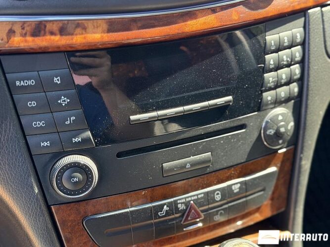 mercedes E 220 2004
