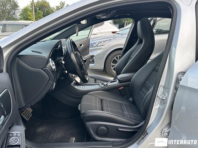Mercedes A 180 35 mercedes A 180 2017