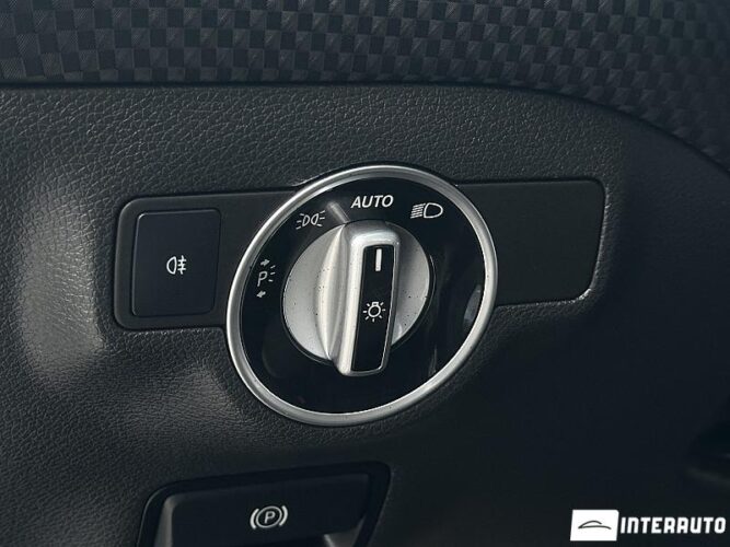 Mercedes A 180 47 mercedes A 180 2017