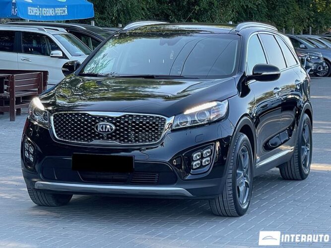 Kia Sorento 2017 doar la InterAuto