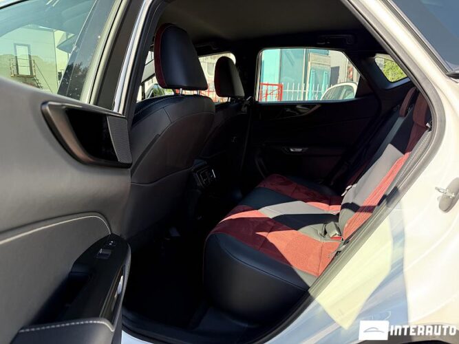 lexus NX 200 2025