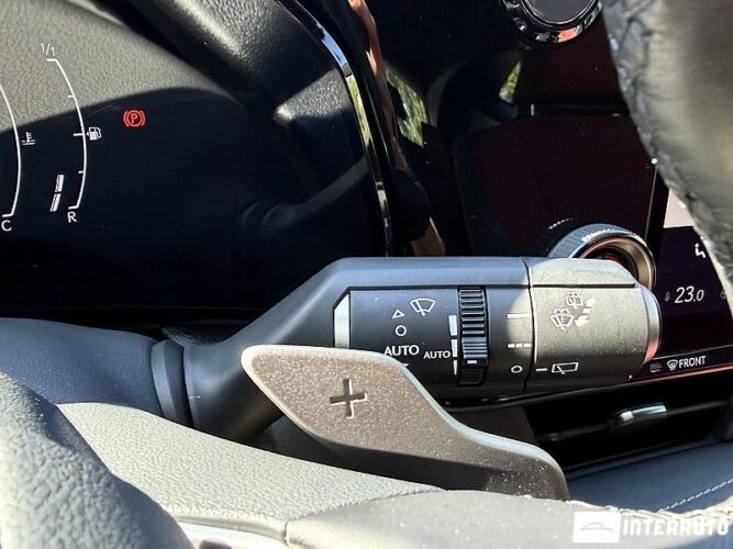 lexus NX 200 2025