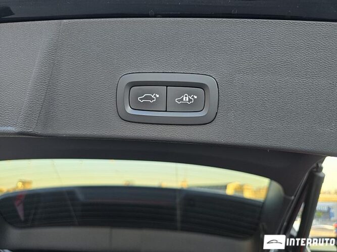 volvo XC 40 2019