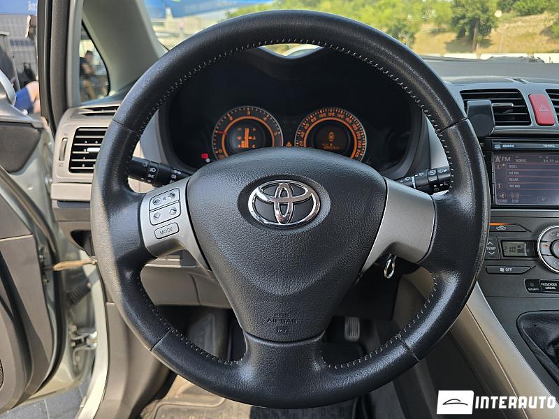 toyota Auris 2009