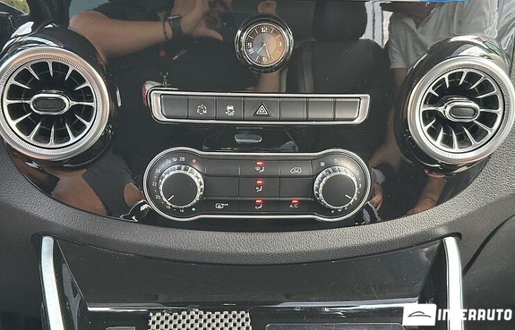Mercedes Vito 33 mercedes Vito 2019