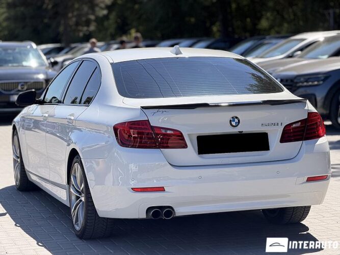 BMW 528 32 bmw 528 2016