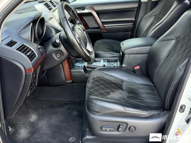 toyota Land Cruiser Prado 2013