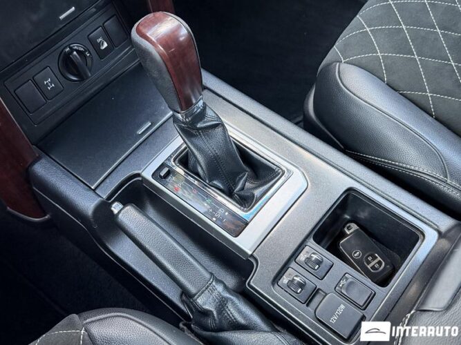 toyota Land Cruiser Prado 2013