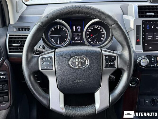 toyota Land Cruiser Prado 2013
