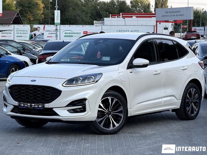 Ford Kuga 2022 doar la InterAuto
