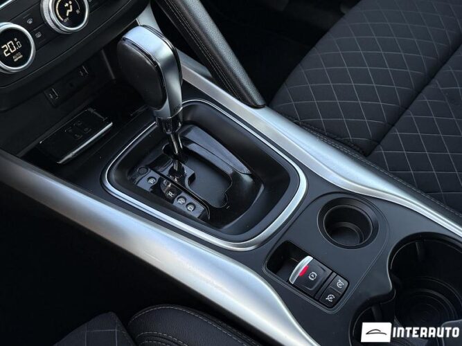 Renault Kadjar 47 renault Kadjar 2019