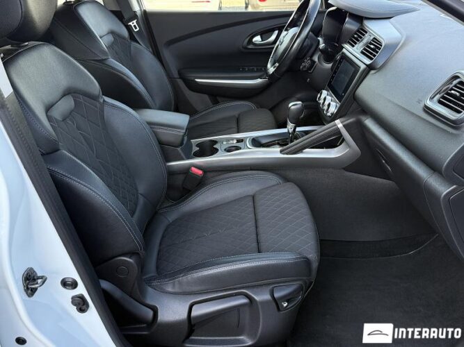 Renault Kadjar 48 renault Kadjar 2019