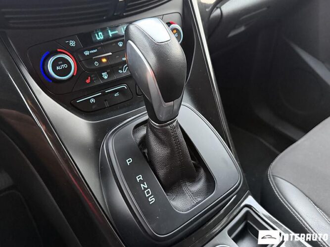 ford Kuga 2017